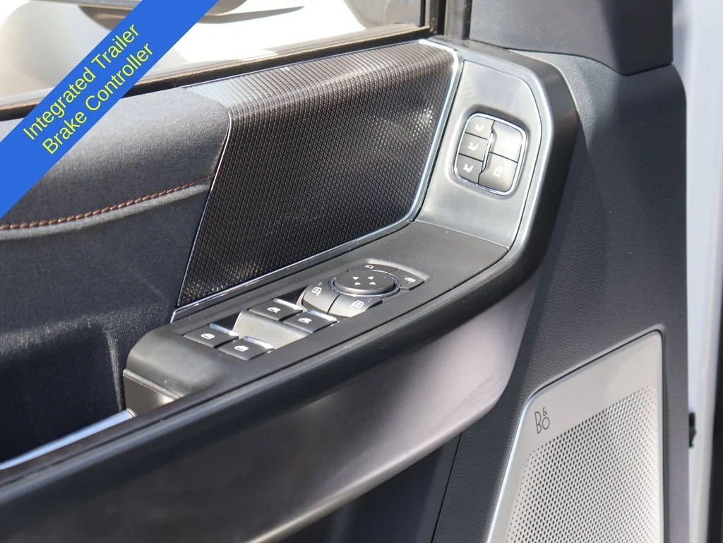 Used 2022 White Ford Raptor image 22