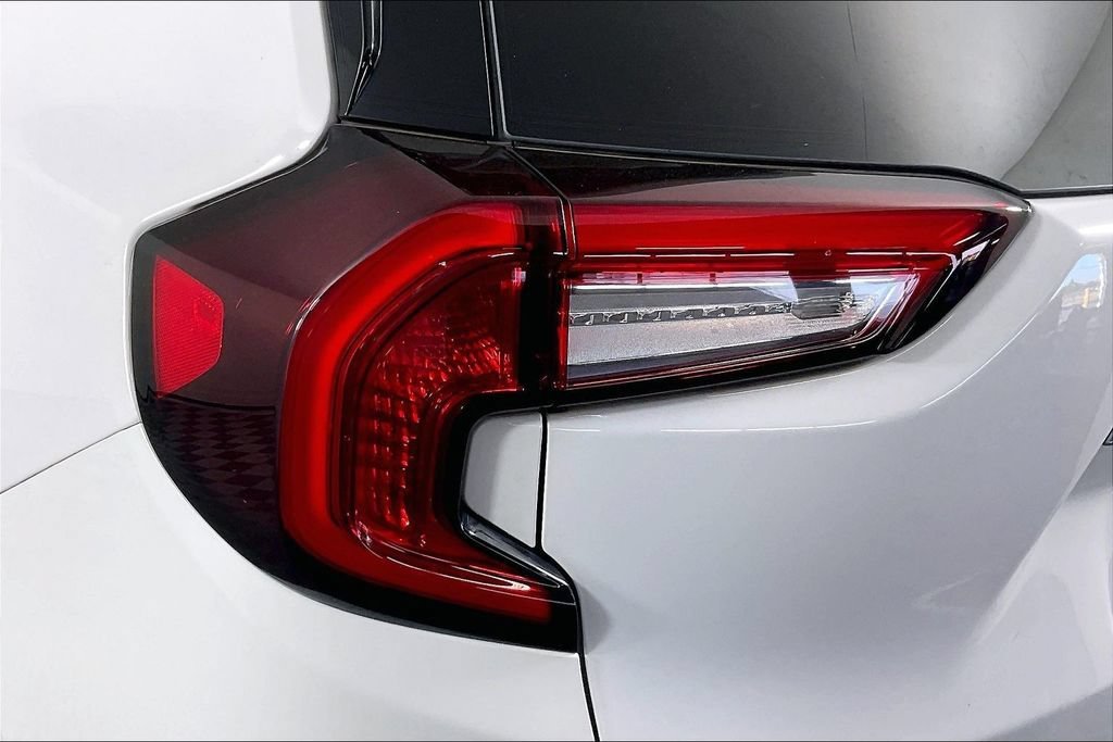 2023 GMC Terrain SLE - Photo 21