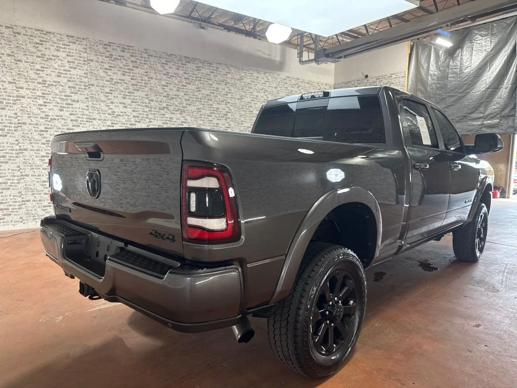 Used 2021 Granite Crystal Metallic Clearcoat Ram Laramie image 7