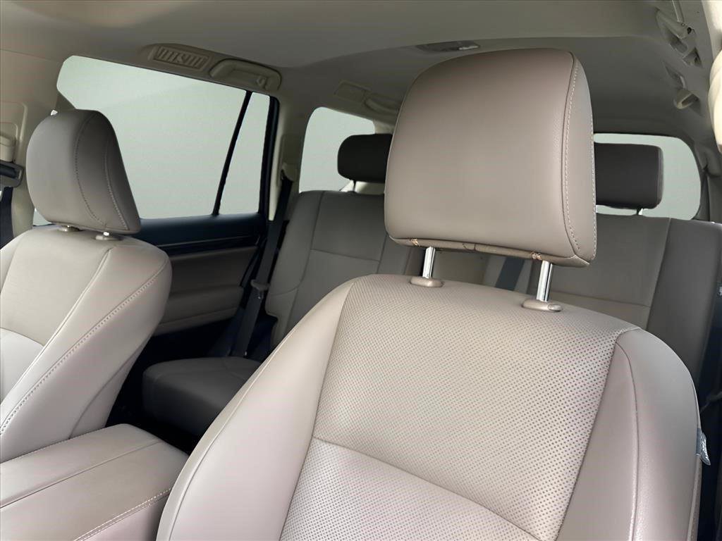 Used 2023 Black Onyx Lexus GX 460 Premium image 24