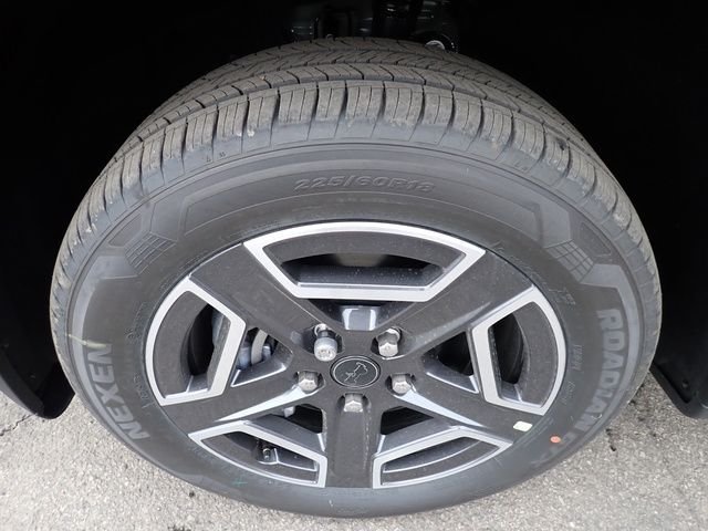 New 2026 Sting-Gray Clear-Coat Exterior Paint Jeep Laredo image 11