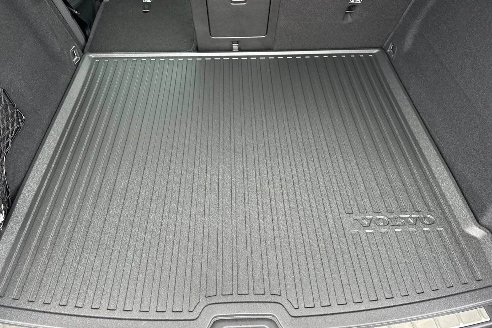 New 2026 Onyx Black Volvo Ultra image 14