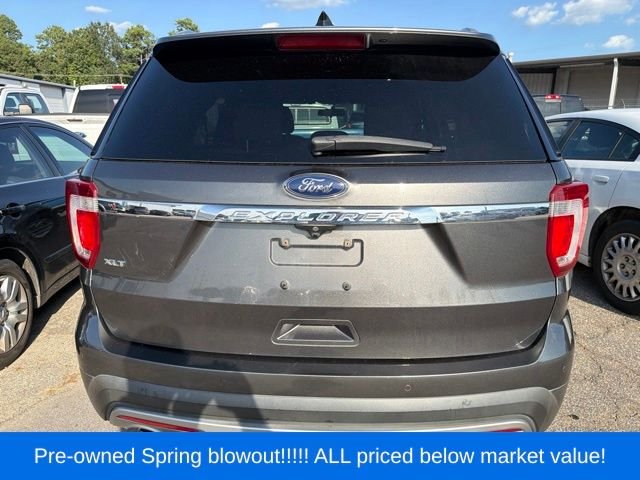 Used 2017 Gray Ford XLT image 6