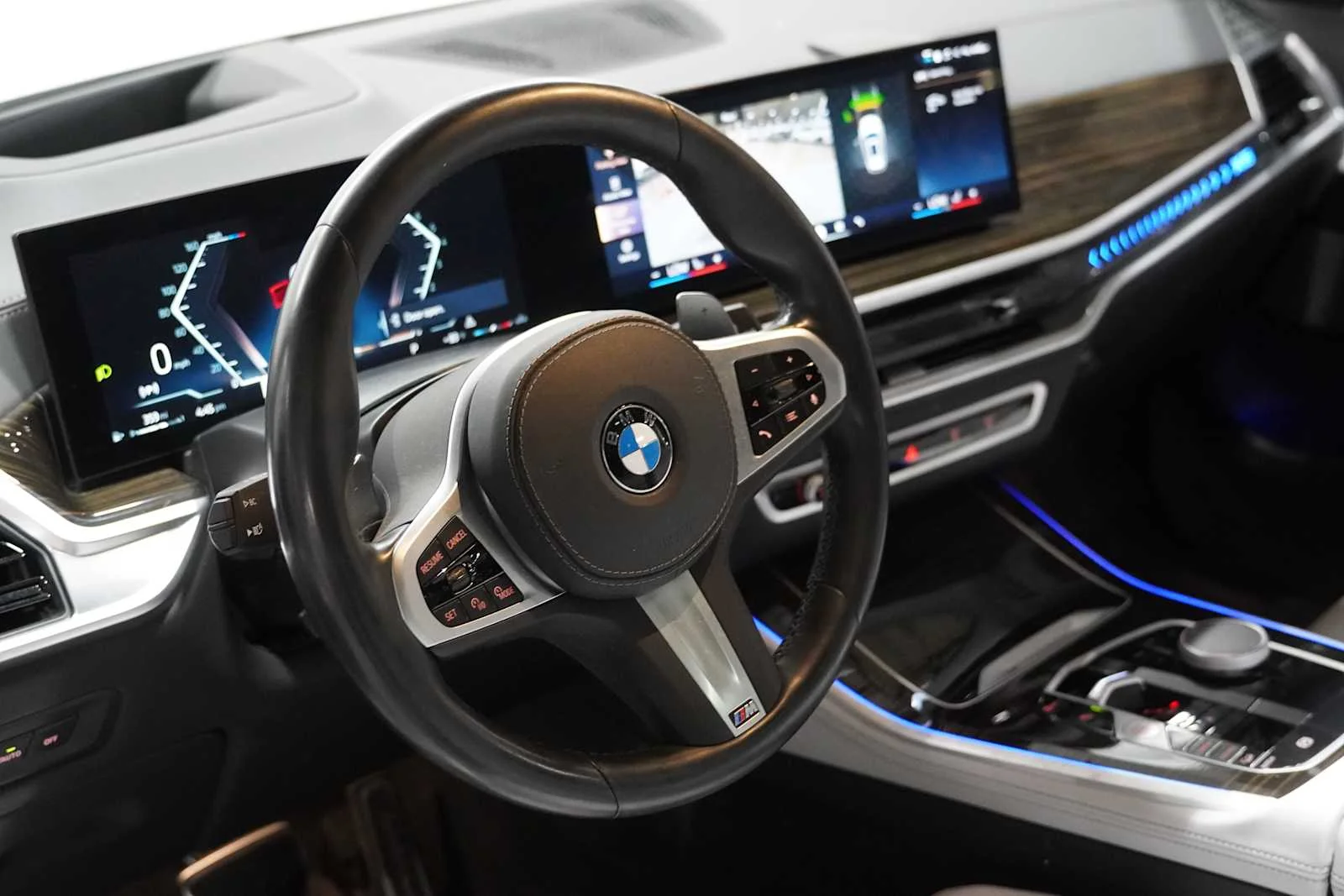 Certified Used 2025 Alpine White BMW xDrive40i image 10