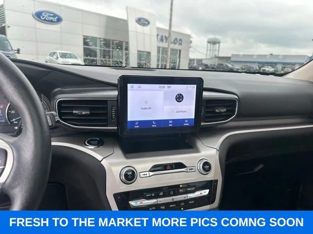 Used 2022 Agate Black Metallic Ford XLT image 28