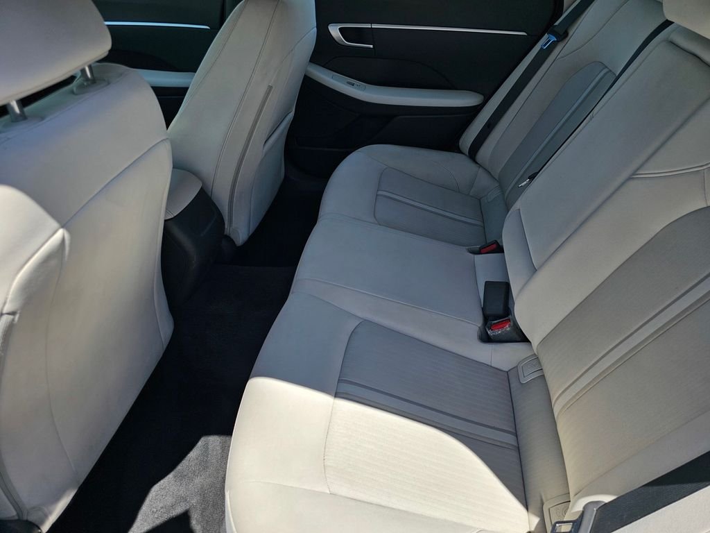 2025 Hyundai Sonata SEL - Photo 19