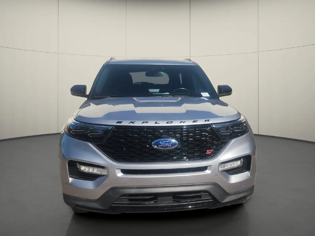 Used 2021 Silver Ford ST image 2