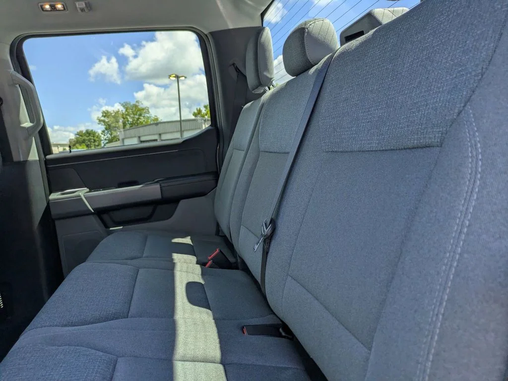 Used 2025 Gray Ford XLT image 13