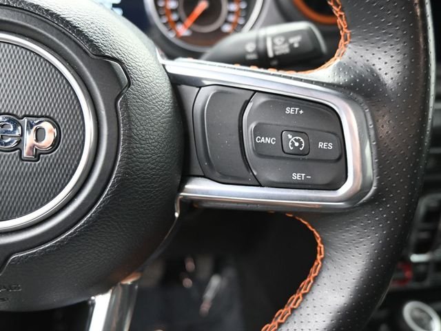 Used 2023 Black Jeep Mojave image 29