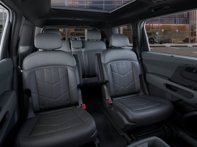 New 2027 Glacial White Kia X-Line SX image 16