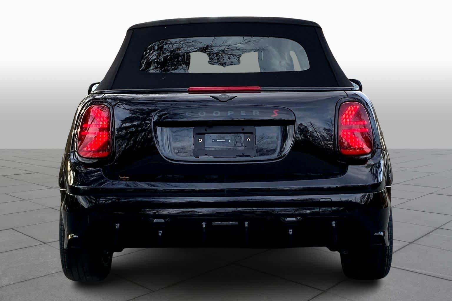 New 2026 Midnight Black II Metallic MINI Cooper S image 4