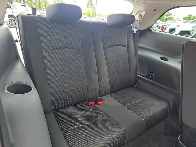Used 2018 Gray Dodge SE image 13