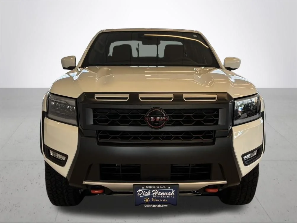 New 2026 White Nissan PRO-4X image 3
