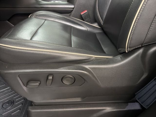 Used 2021 Summit White Chevrolet Premier image 10