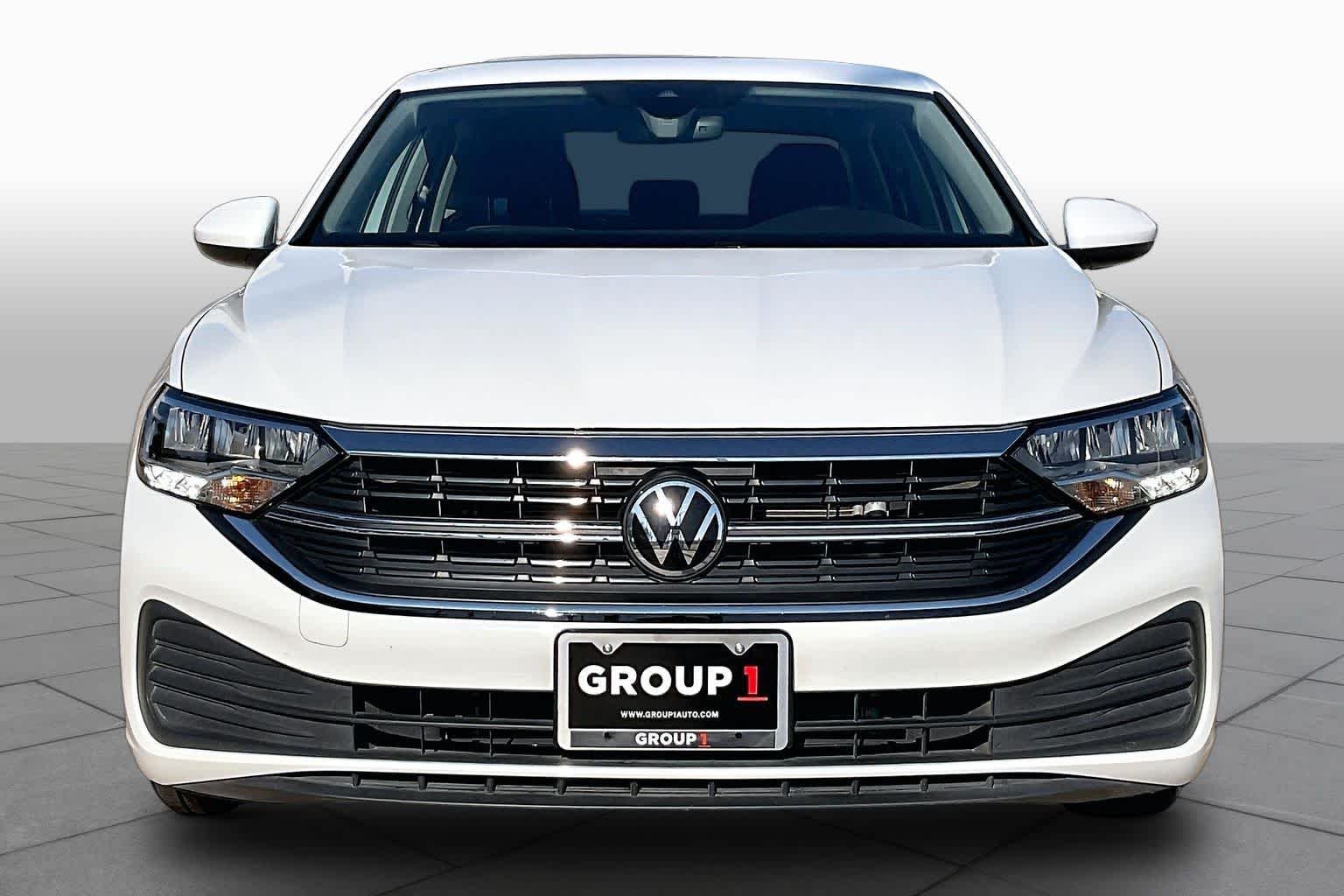 Used 2024 Pure White Volkswagen S image 4