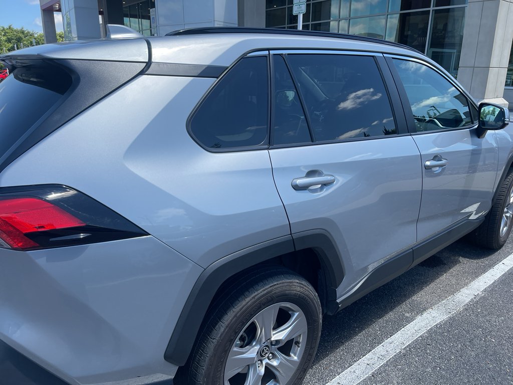 Used 2025 Silver Sky Metallic Toyota XLE image 6