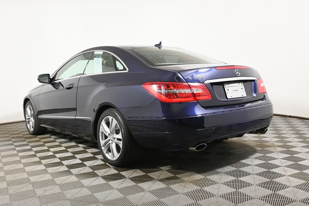 Used 2010 Capri Blue Metallic Mercedes-Benz E 350 image 5