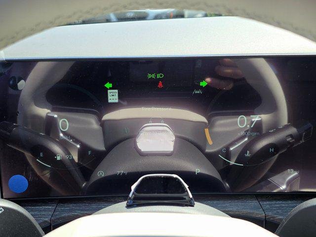 2025 Hyundai Santa Fe Limited - Photo 27