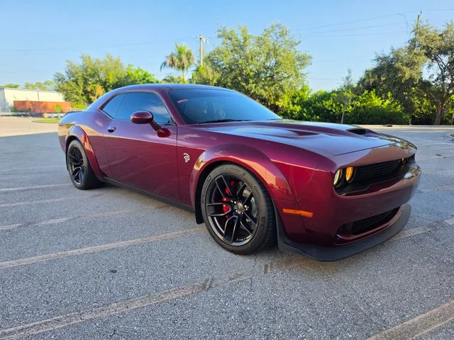 Used 2018 Red Dodge SRT Hellcat Widebody image 1