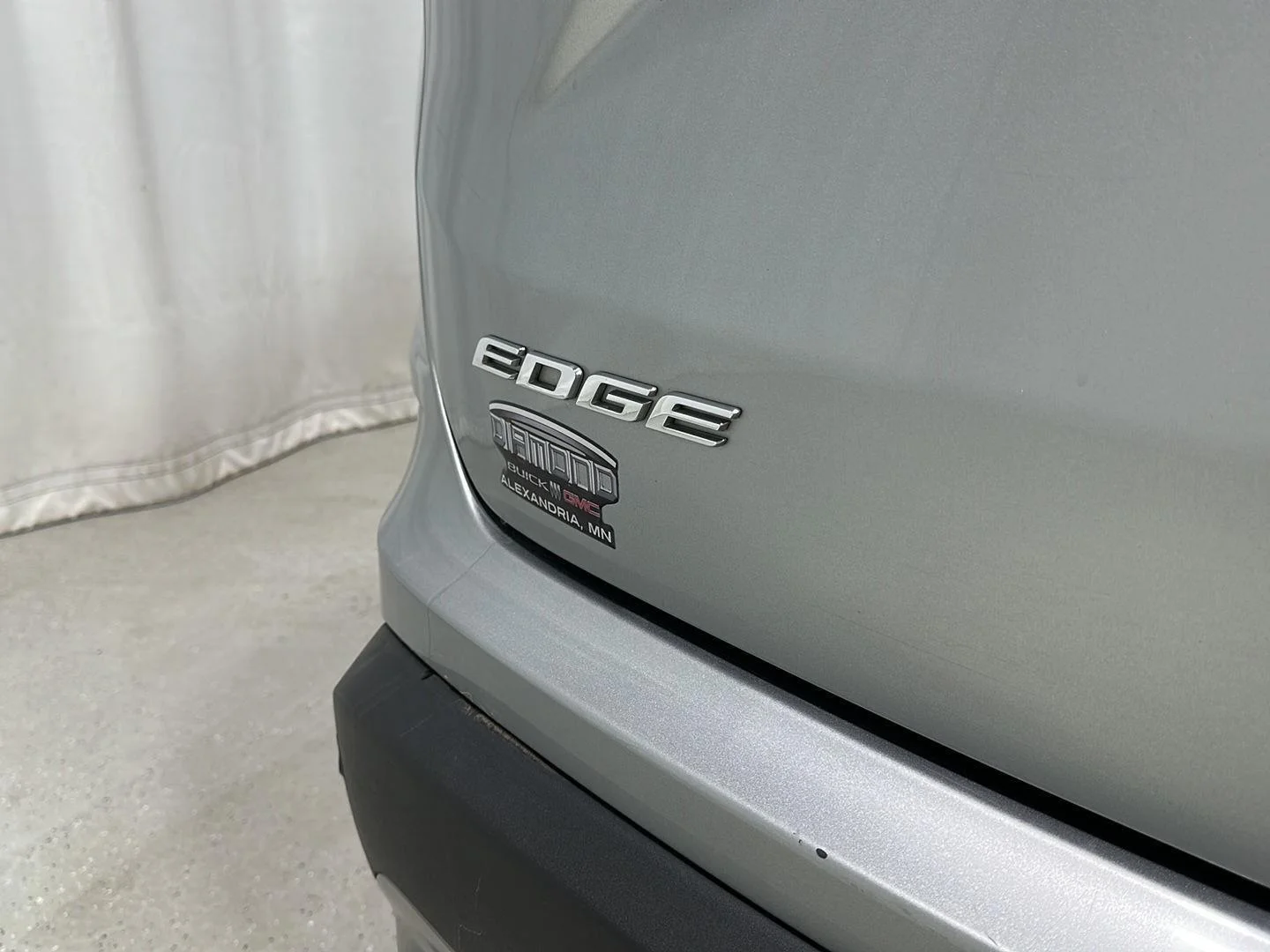 Used 2020 Iconic Silver Metallic Ford Titanium image 29
