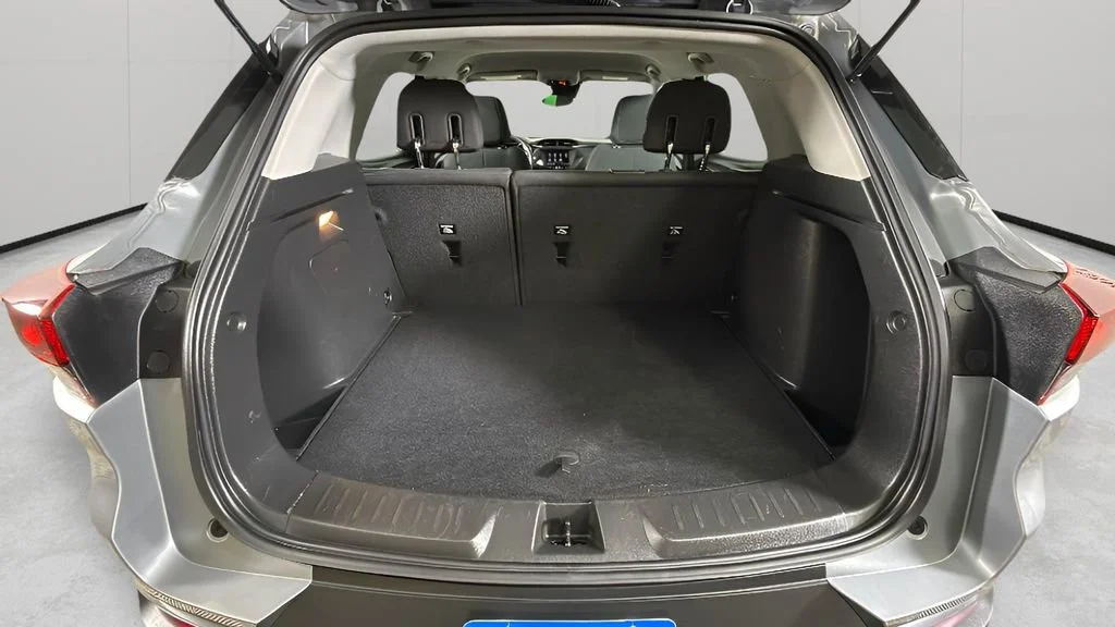 Used 2023 Sterling Gray Metallic Chevrolet LS image 28