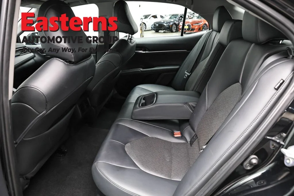 Used 2022 Black Toyota XLE image 22