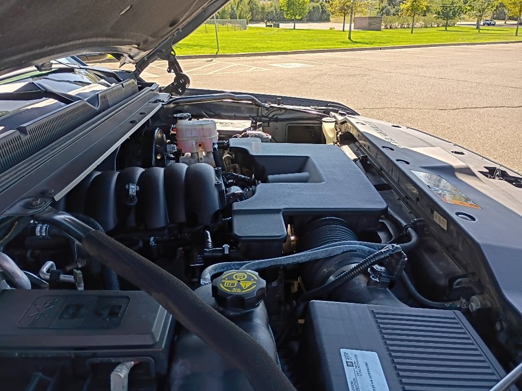 Used 2019 Shadow Gray Metallic Chevrolet Premier image 38