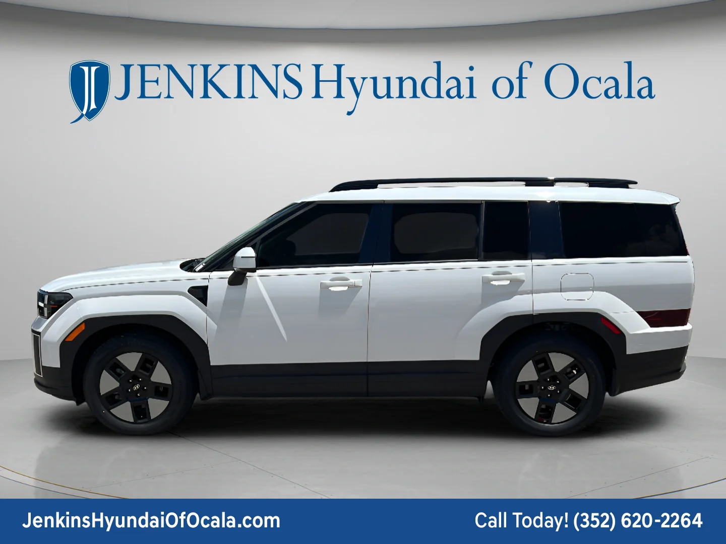 Used 2025 Serenity White Hyundai SEL image 6