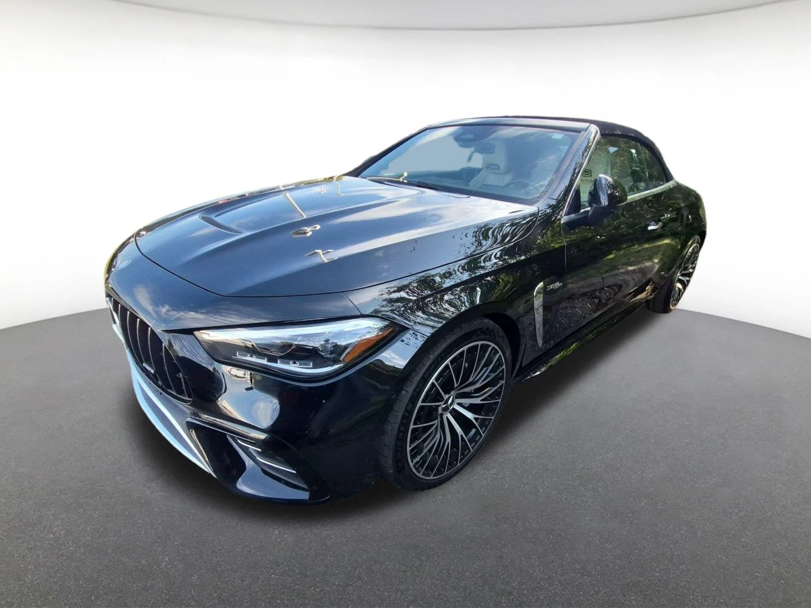 Used 2025 Obsidian Black Metallic Mercedes-Benz AMG® CLE 53 image 1