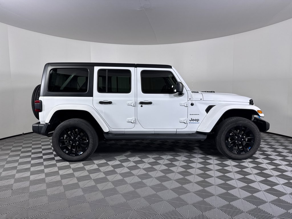 Used 2023 Bright White Clearcoat Jeep Sahara image 15