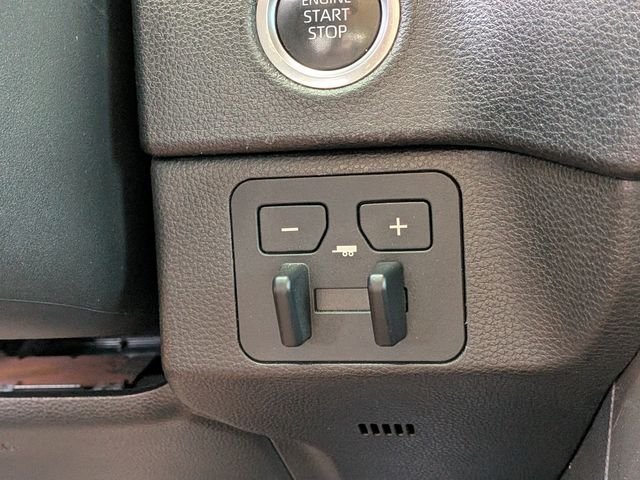 Used 2024  Toyota SR5 image 30