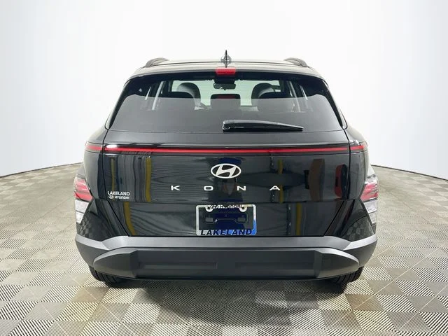New 2026 Black Hyundai SEL Sport image 4