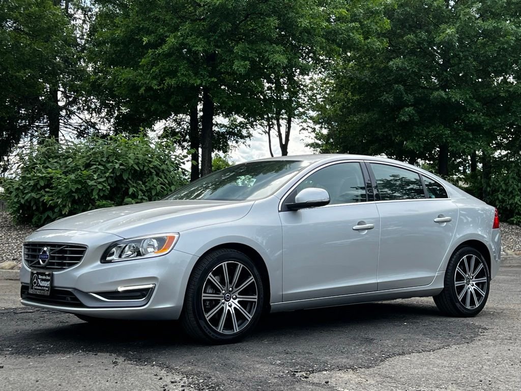 2018 Volvo S60 T5 AWD Inscription's photo