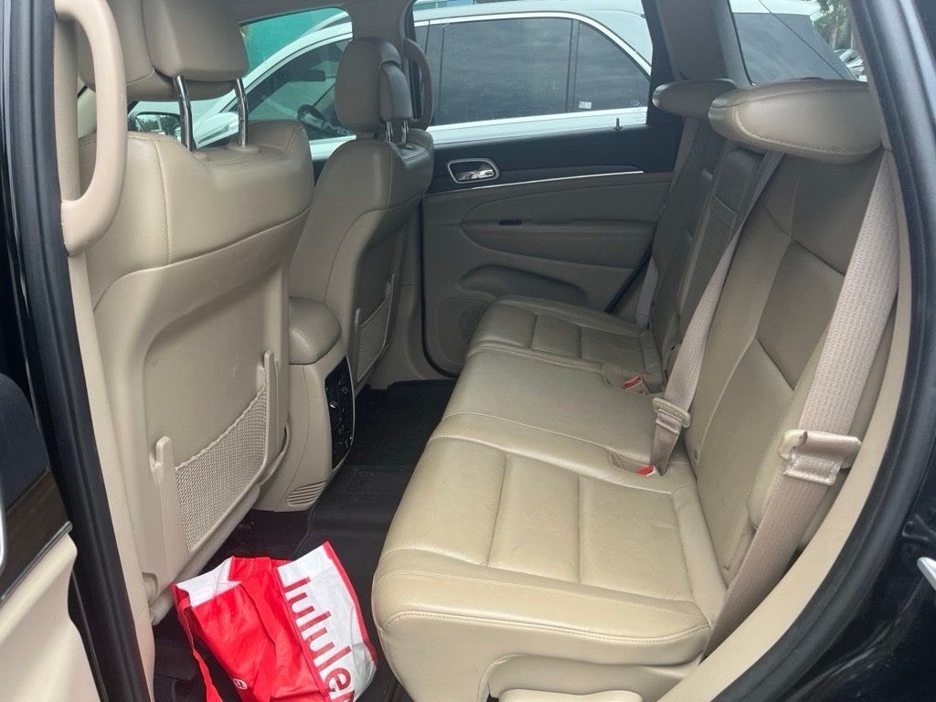 Used 2018 Black Jeep Limited image 8