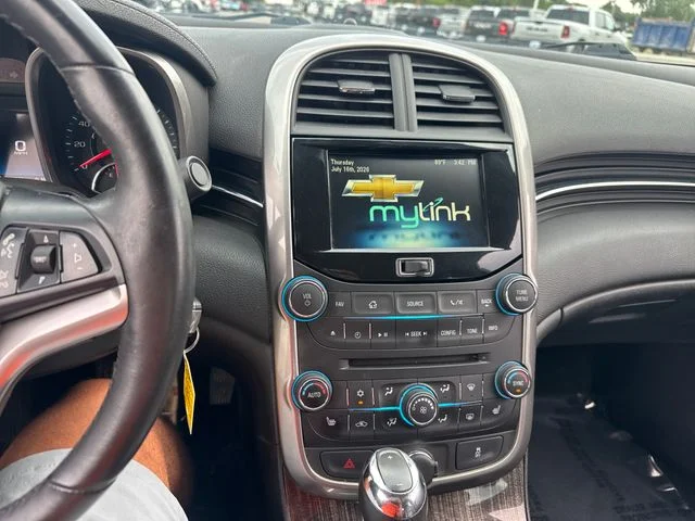 Used 2015 Silver Ice Metallic Chevrolet LTZ image 22