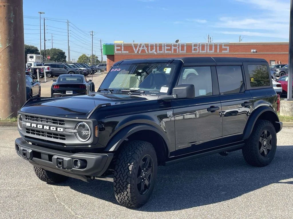 New 2026 Shadow Black Ford Big Bend image 7
