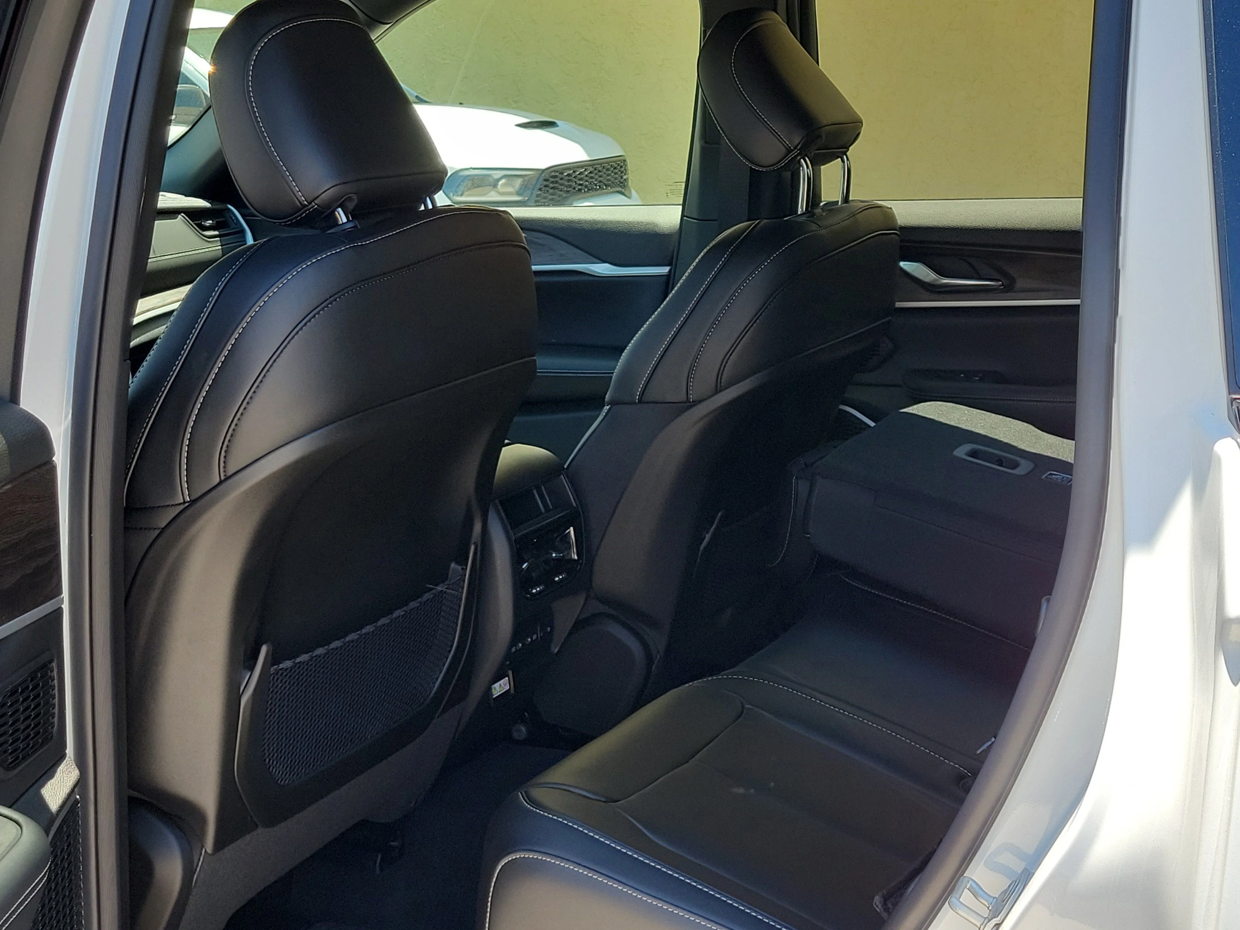 New 2026 Bright White Clearcoat Jeep Limited image 12