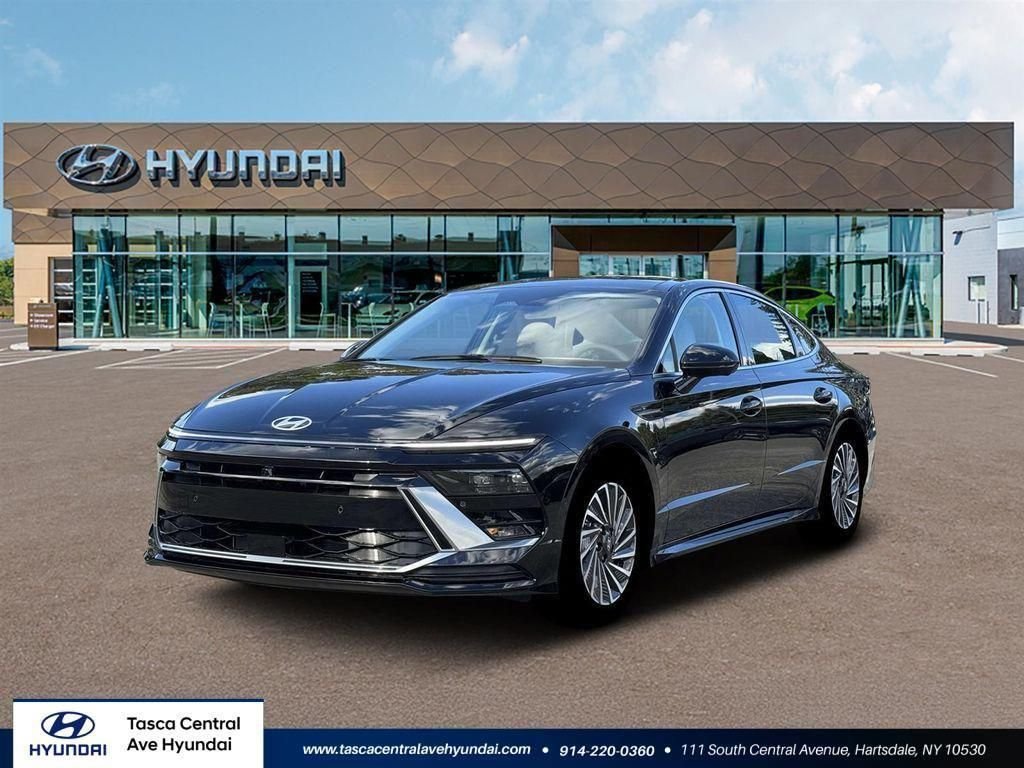 New 2026 Black Hyundai Limited image 1