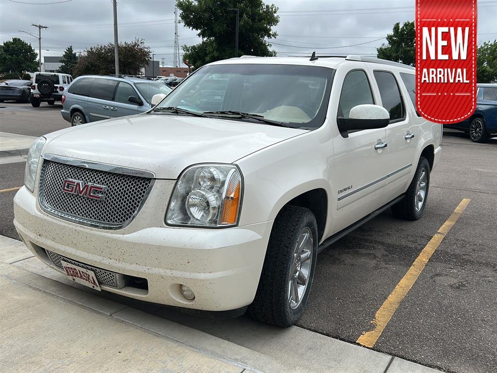2013 GMC Yukon Denali AWD's photo