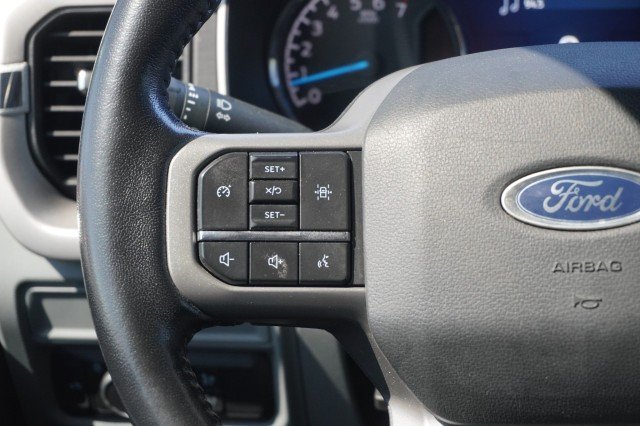 Used 2022 Race Red Ford XLT image 27