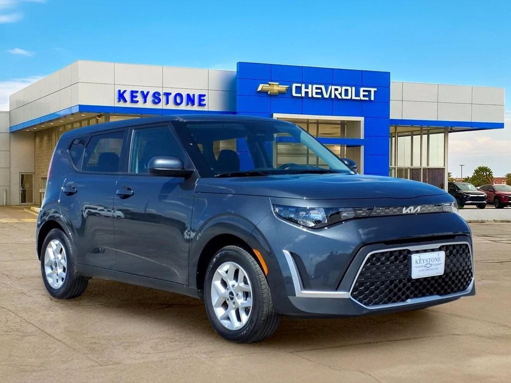 2025 Kia Soul 2.0L LX IVT's photo