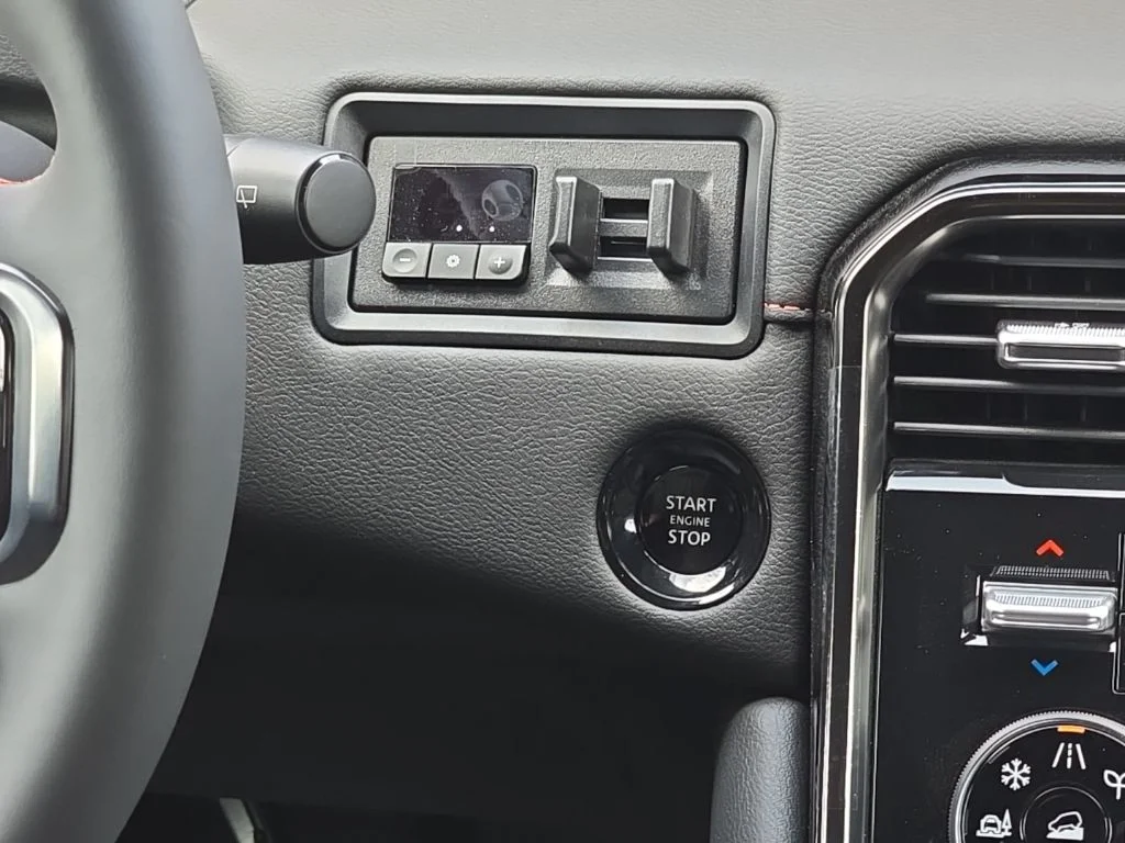 2025 Nissan Armada PRO-4X - Photo 18