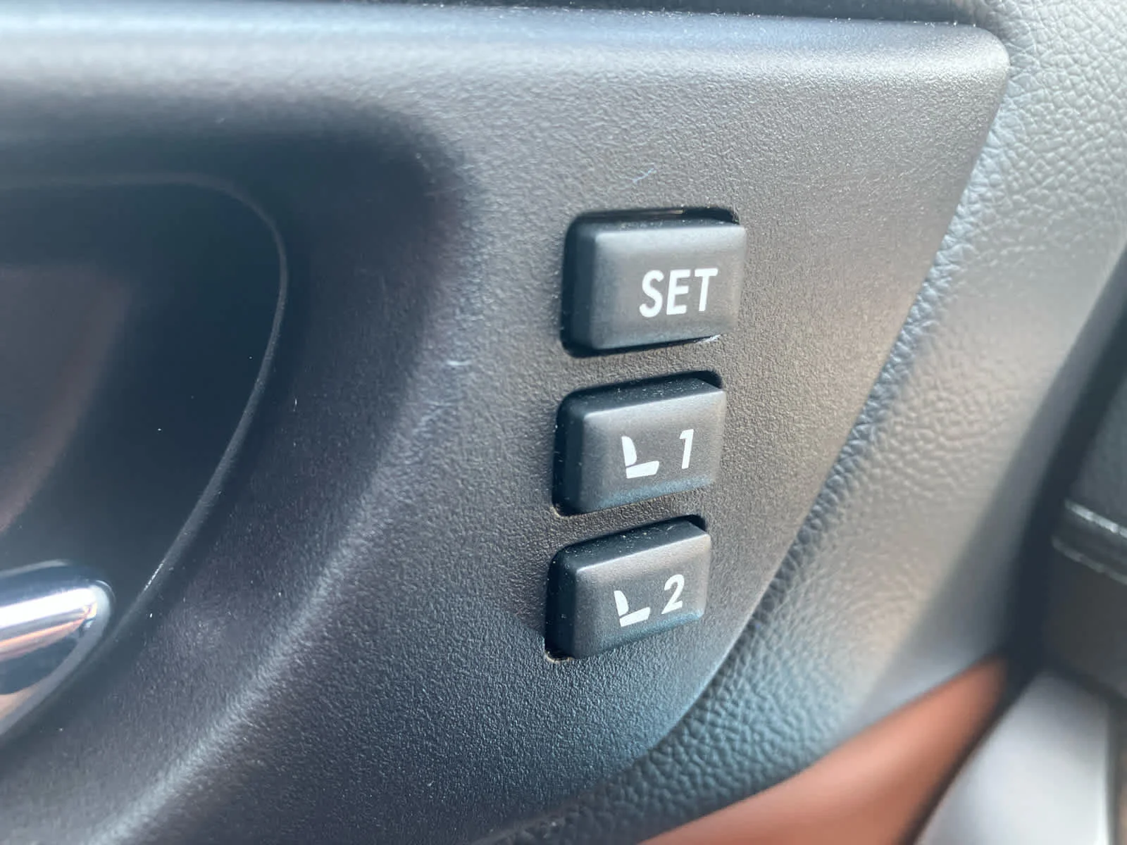 Used 2019 Crystal Black Silica Subaru Touring image 12