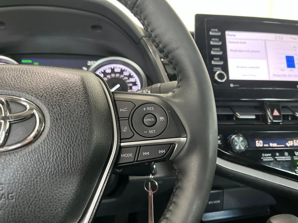 Used 2024 White Toyota LE image 7