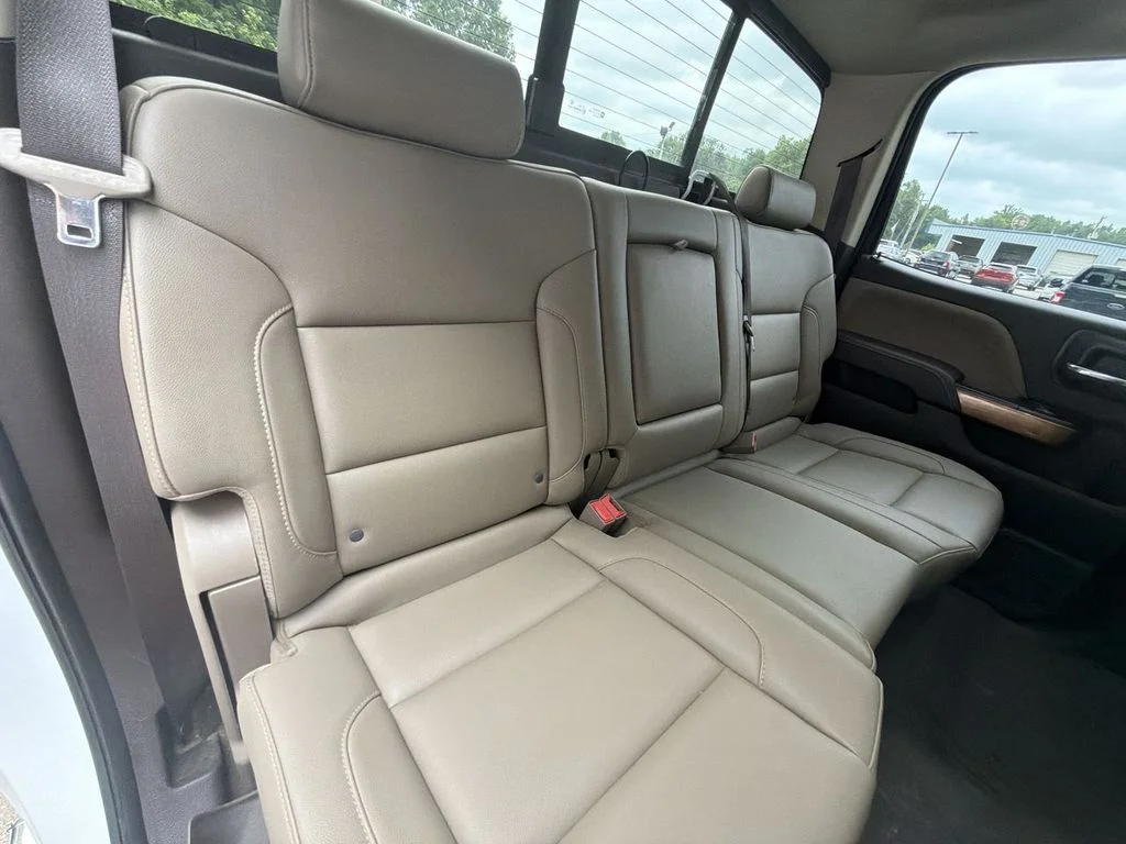 Used 2018 White Chevrolet LTZ image 26