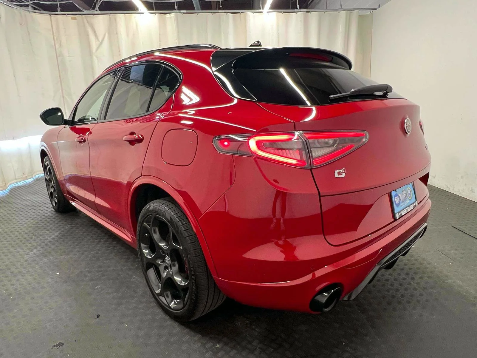 2025 Alfa Romeo Stelvio Special Edition - Photo 8