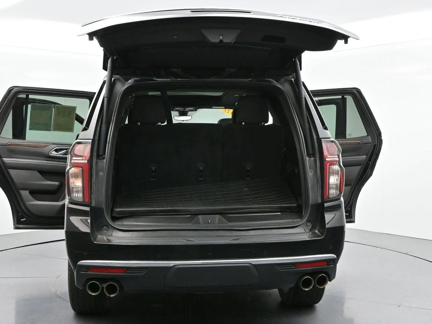Used 2021 Black Chevrolet Premier image 51