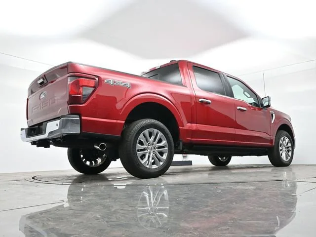 Used 2024 Rapid Red Met Tinted Cc Ford XLT image 28