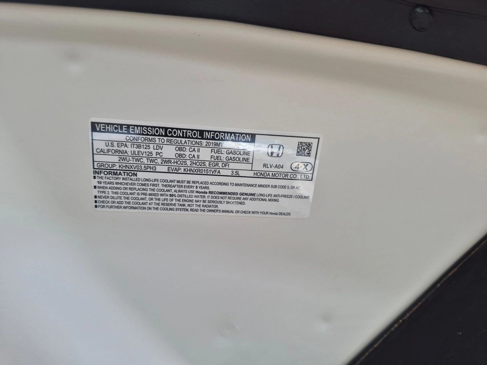 Used 2019 White Diamond Pearl Honda EX-L image 24