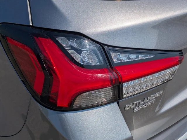 Used 2024 Silver Mitsubishi S image 10